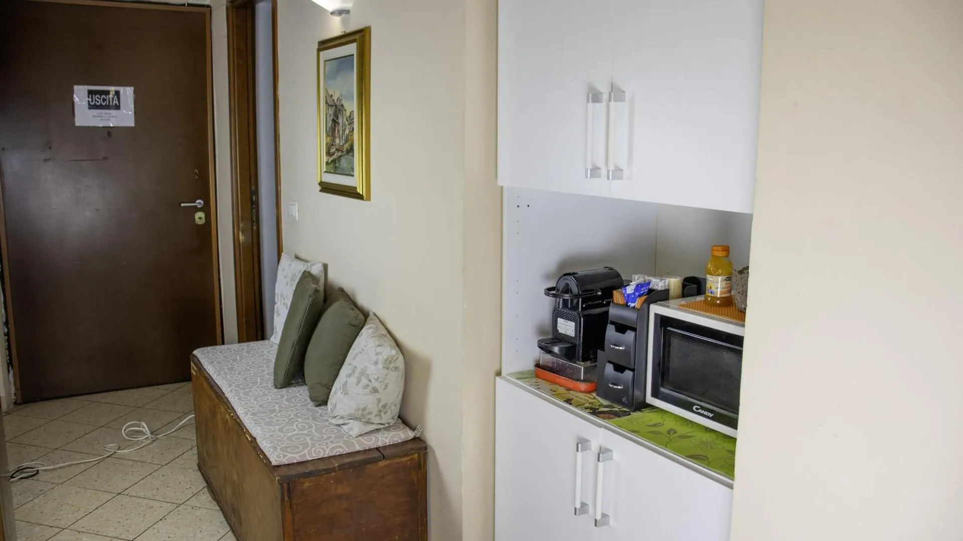 מלון ג'נובה Albergo Locanda Diana איטליה