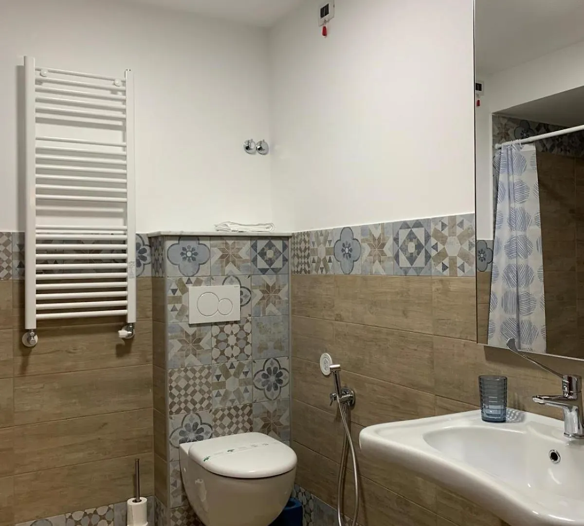 Albergo Locanda Diana Genua Hotel
