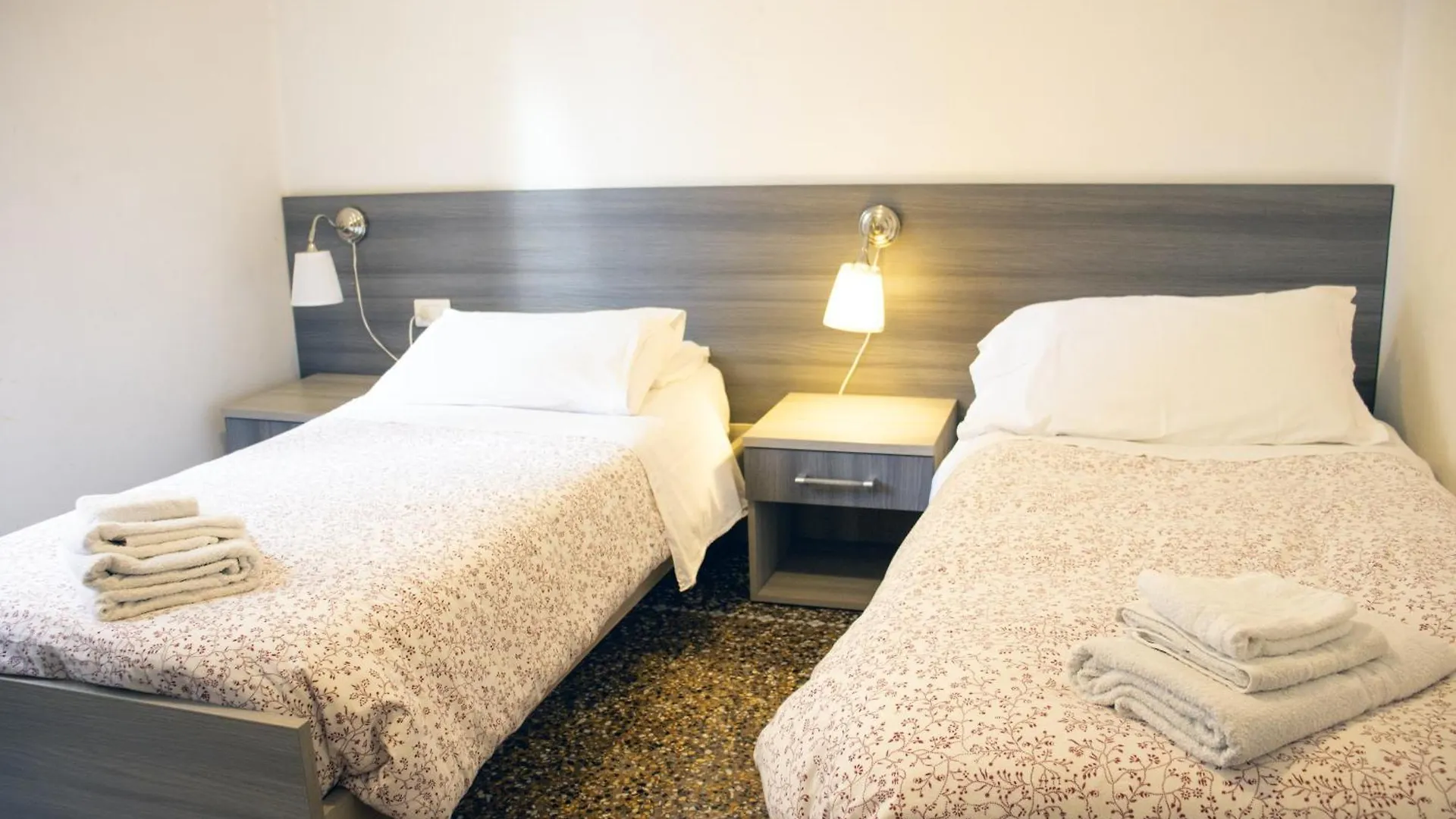 Albergo Locanda Diana Genua Italien